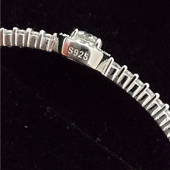 0.5 Carat Moissanite Bracelet 925 Sterling Silver - Picture 6 of 9